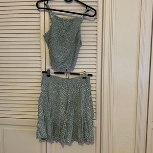 Hollister crop top and skirt set